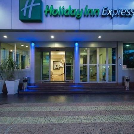 Holiday Inn Express Avenida Sumare เซาเปาโล ภายนอก รูปภาพ