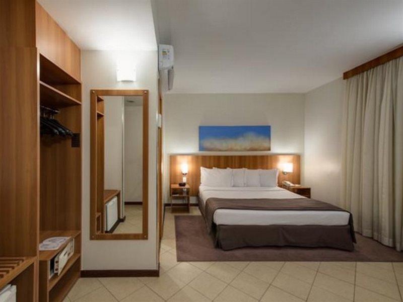 Holiday Inn Express Avenida Sumare เซาเปาโล ภายนอก รูปภาพ